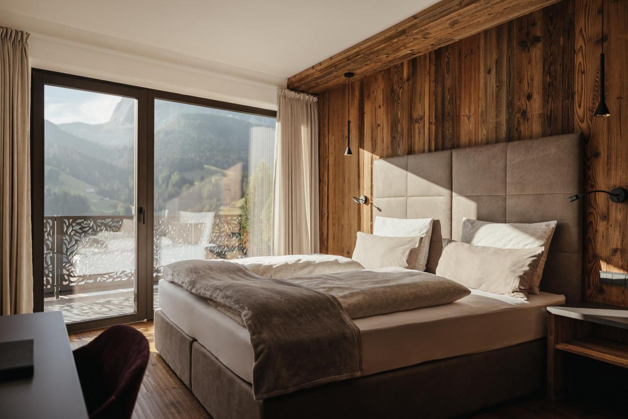 Luxury Chalet Lefiro Santa Cristina Val Gardena Bagian luar foto